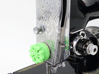 Load image into Gallery viewer, Thread Cutter, Magnetic Flower LIME Green