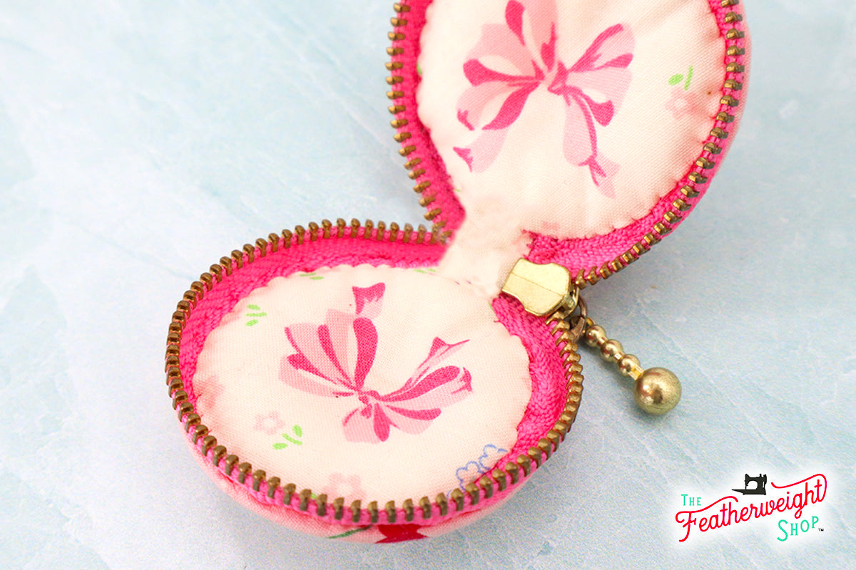 PATTERN, Mini Macaron Pouch + Hardware Kit