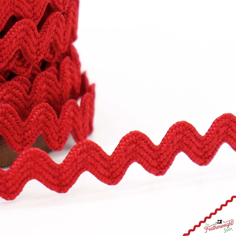 1/4" Inch SCHOOLHOUSE RED VINTAGE TRIM RIC RAC by Lori Holt (by the yard)