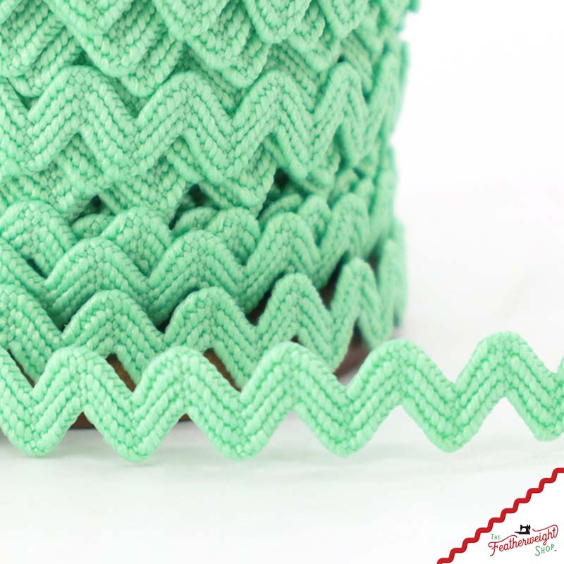 1/4" Inch SWEET MINT VINTAGE TRIM RIC RAC by Lori Holt (by the yard)