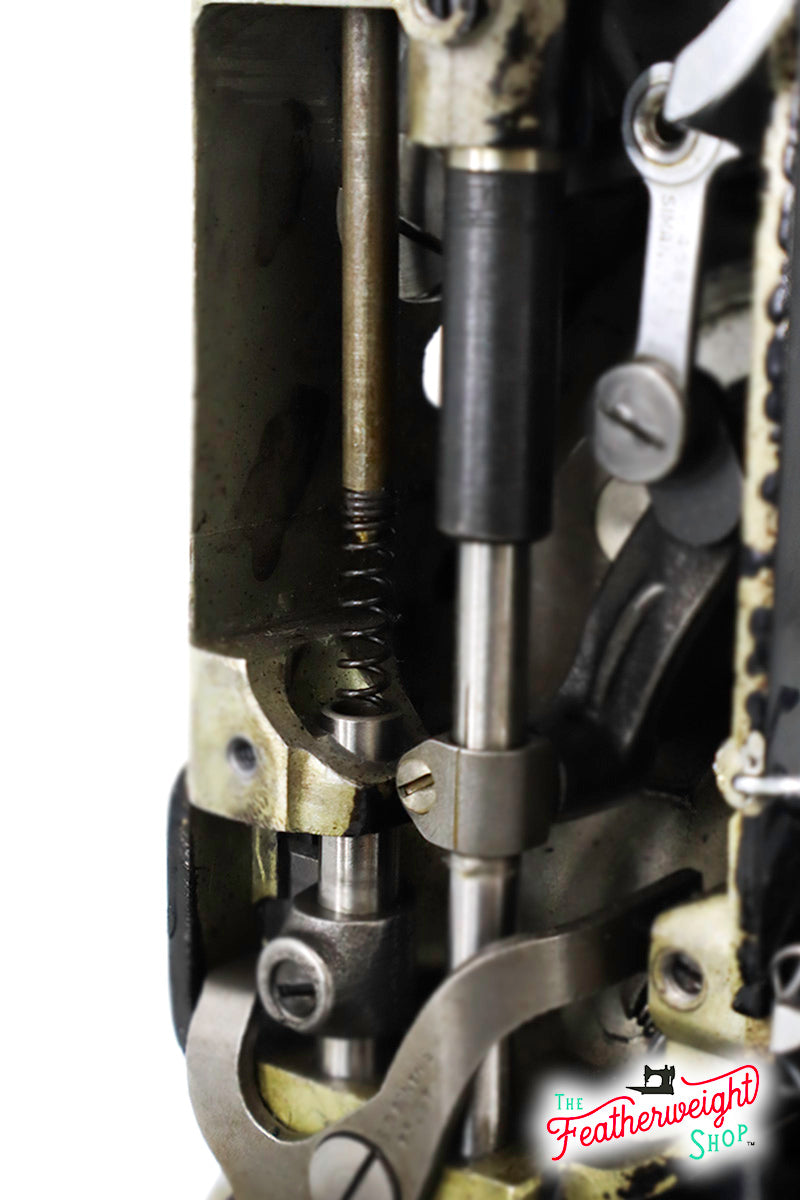 Internal Presser Bar Spring and Rod, Singer (Vintage Original)