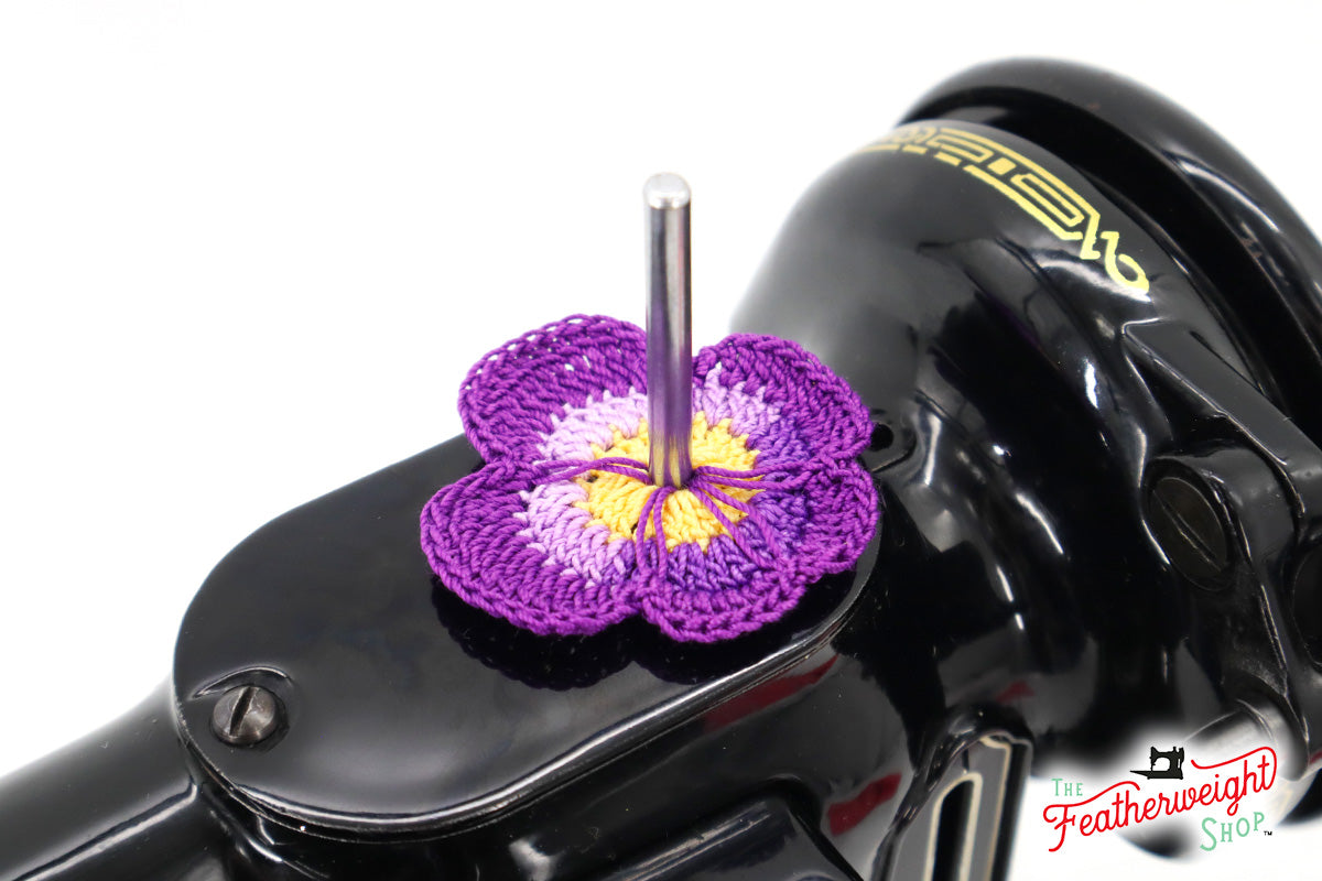 Spool Pin Doily - Pansy Flower
