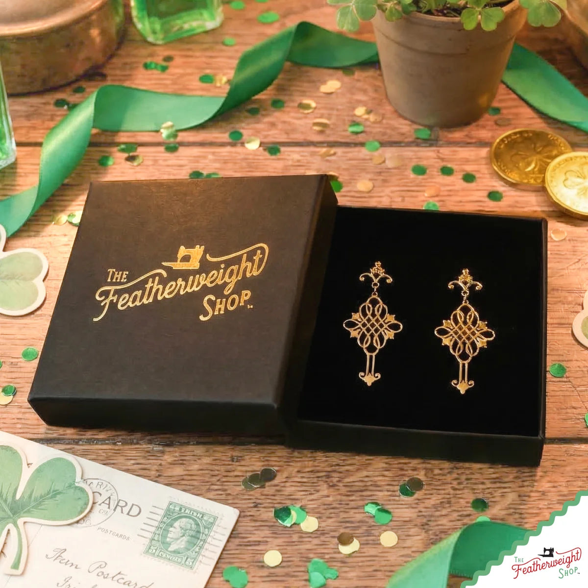 Jewelry, Singer Featherweight CELTIC KNOT Gold, EARRINGS