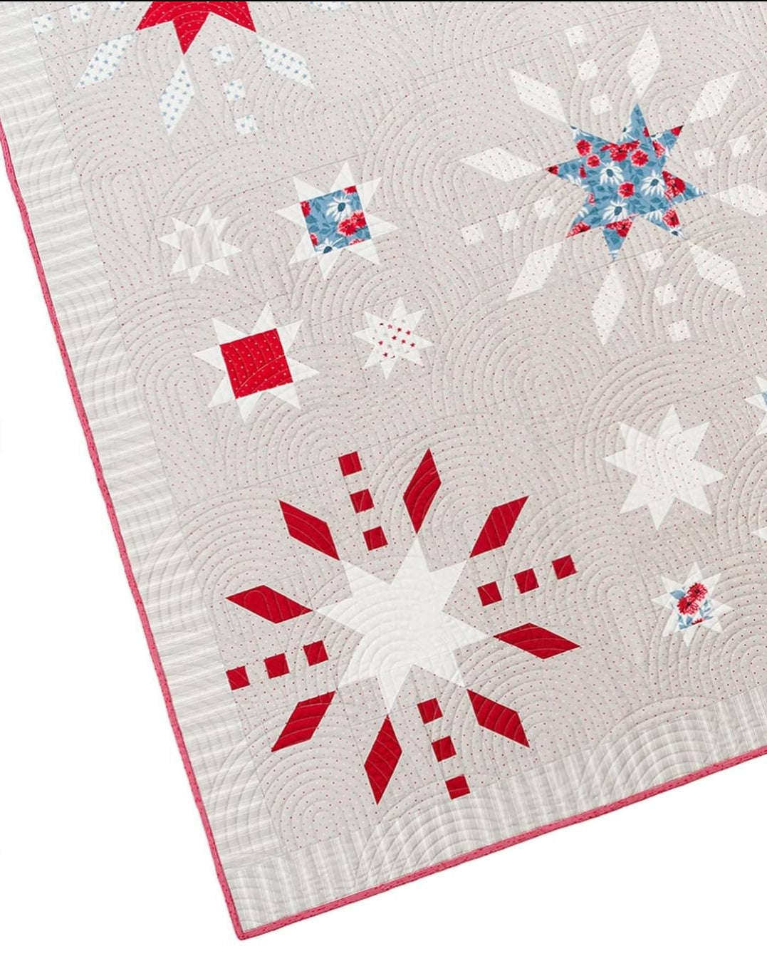 PATTERN, Grand Finale Fireworks Quilt by Lella Boutique #224