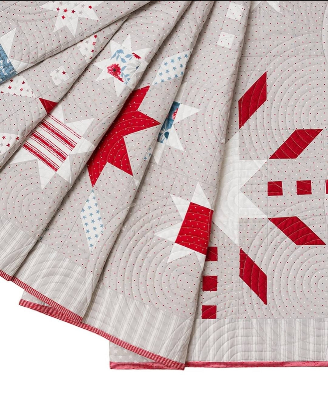 PATTERN, Grand Finale Fireworks Quilt by Lella Boutique #224