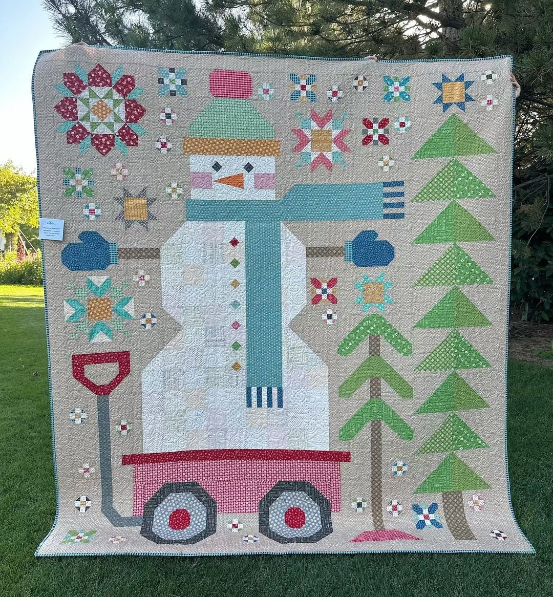 PATTERN, The Quilted Snowman Quilt Pattern by Lori Holt