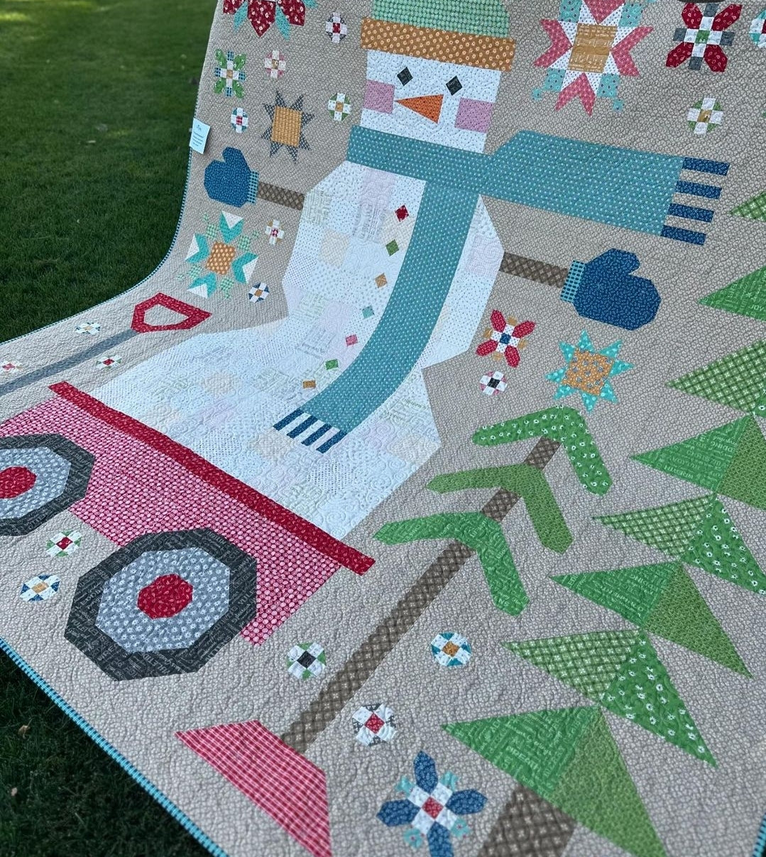 PATTERN, The Quilted Snowman Quilt Pattern by Lori Holt