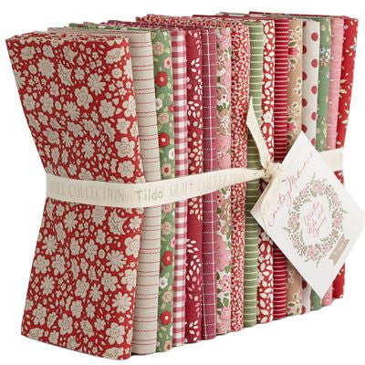 Fabric, Creating Memories Christmas WINTER REDS & GREENS by Tilda - FAT QUARTER BUNDLE