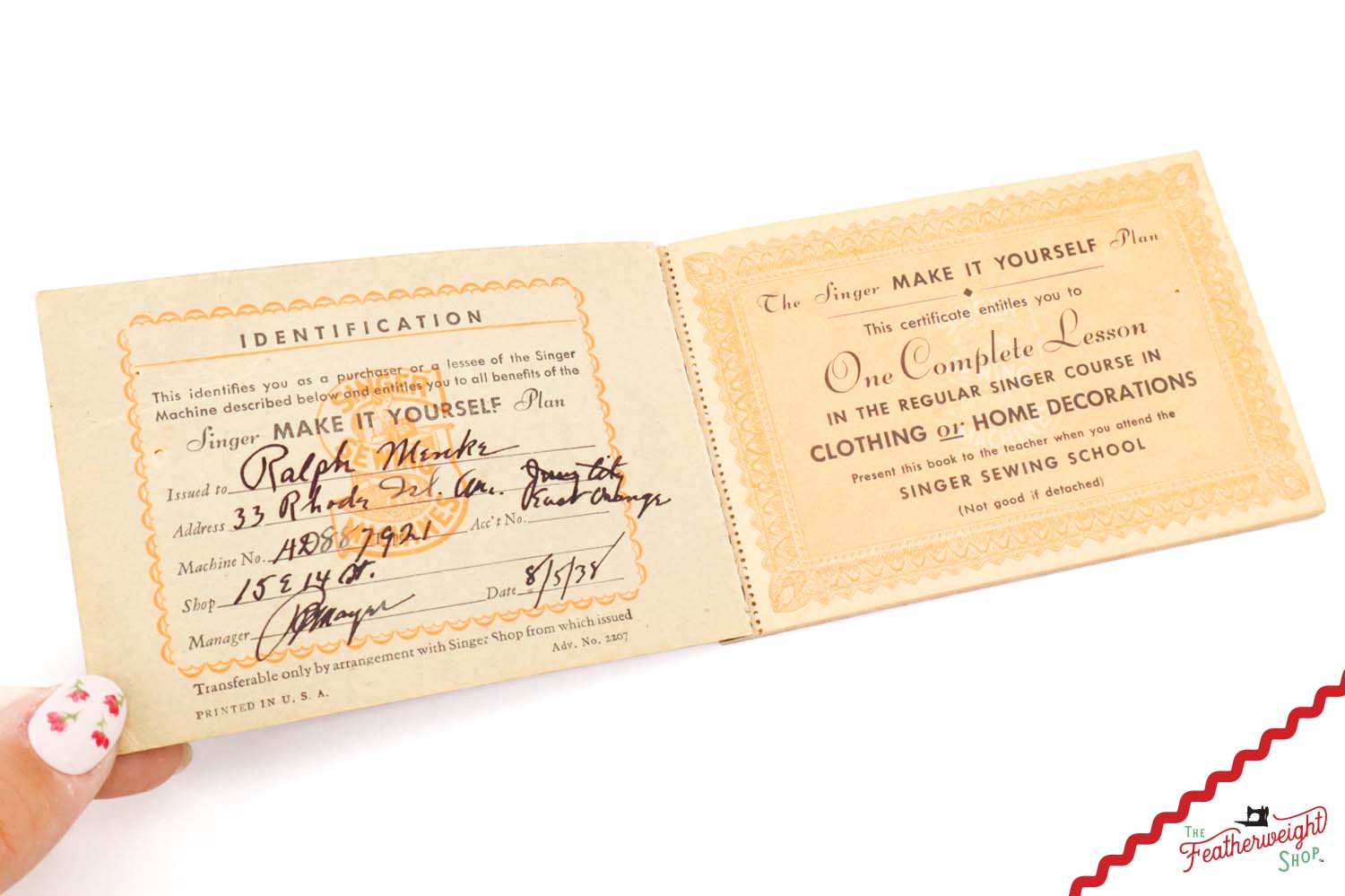 Singer Featherweight 221 Sewing Machine, 1935 AD887***