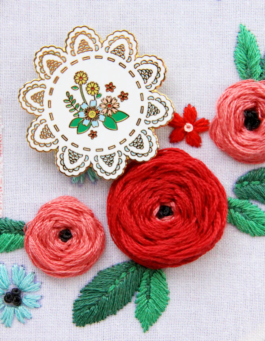 Needle Minder, VINTAGE FLORAL DOILY by Flamingo Toes