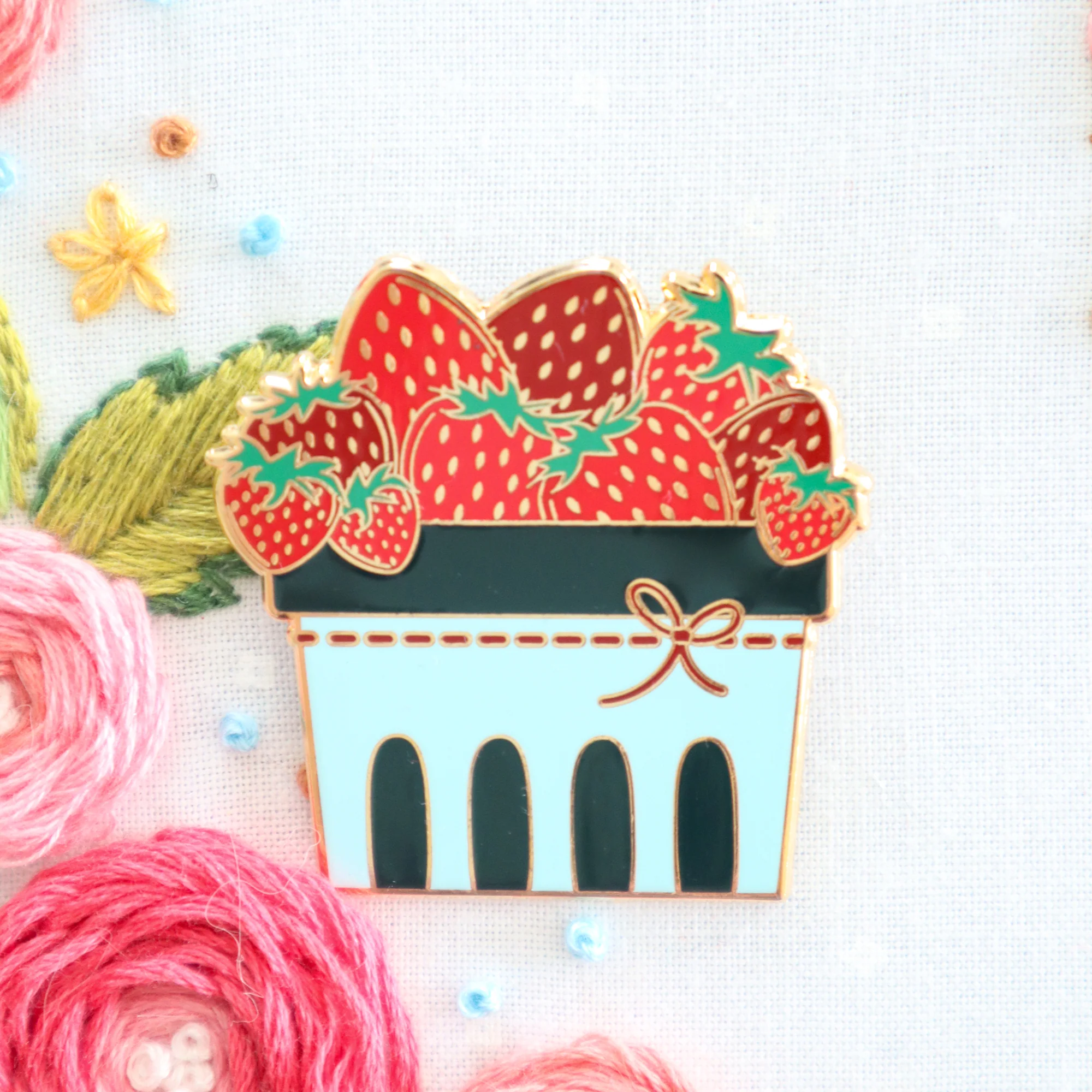 Needle Minder, STRAWBERRY BASKET by Flamingo Toes