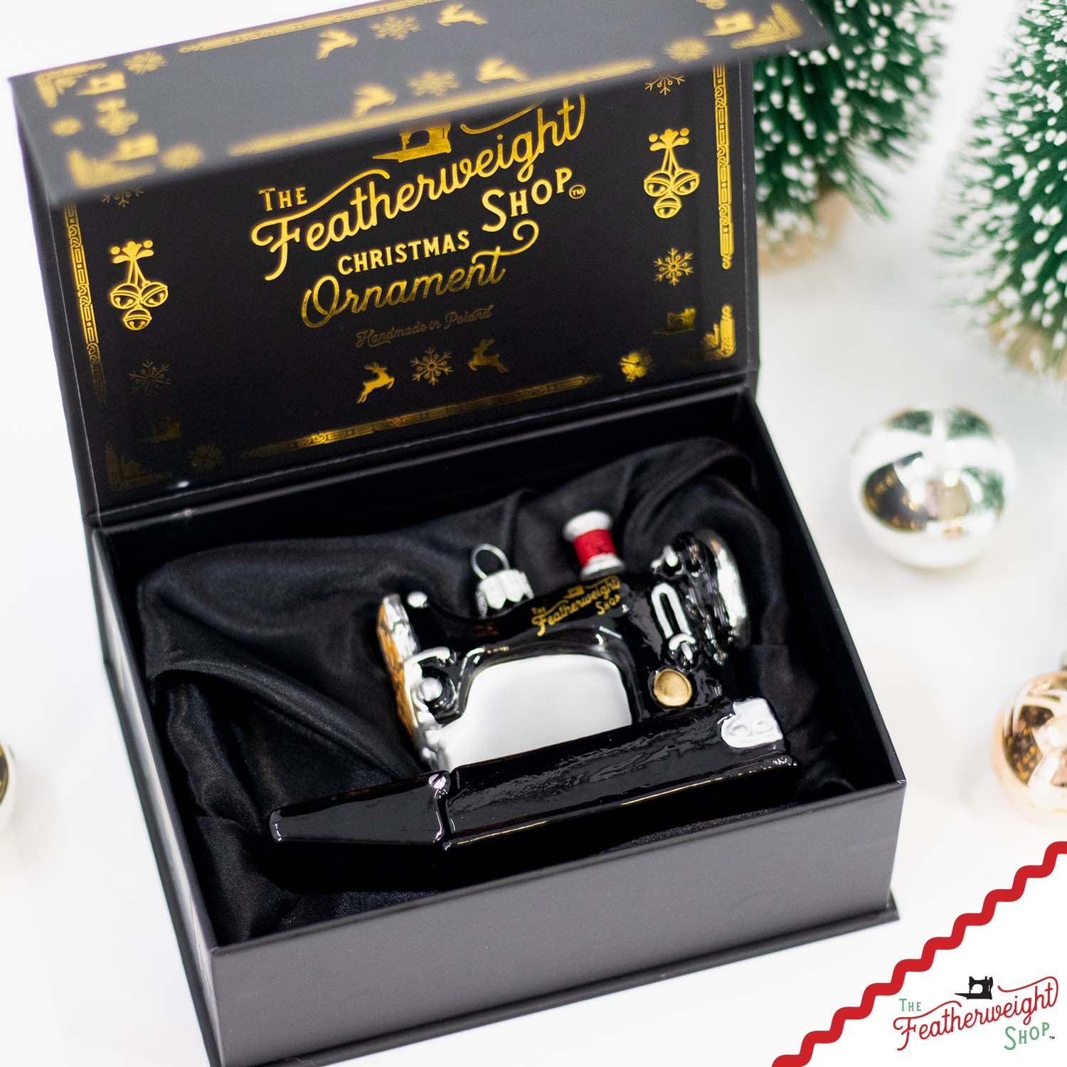 Christmas ORNAMENT, Singer Featherweight Blown Glass Collectible