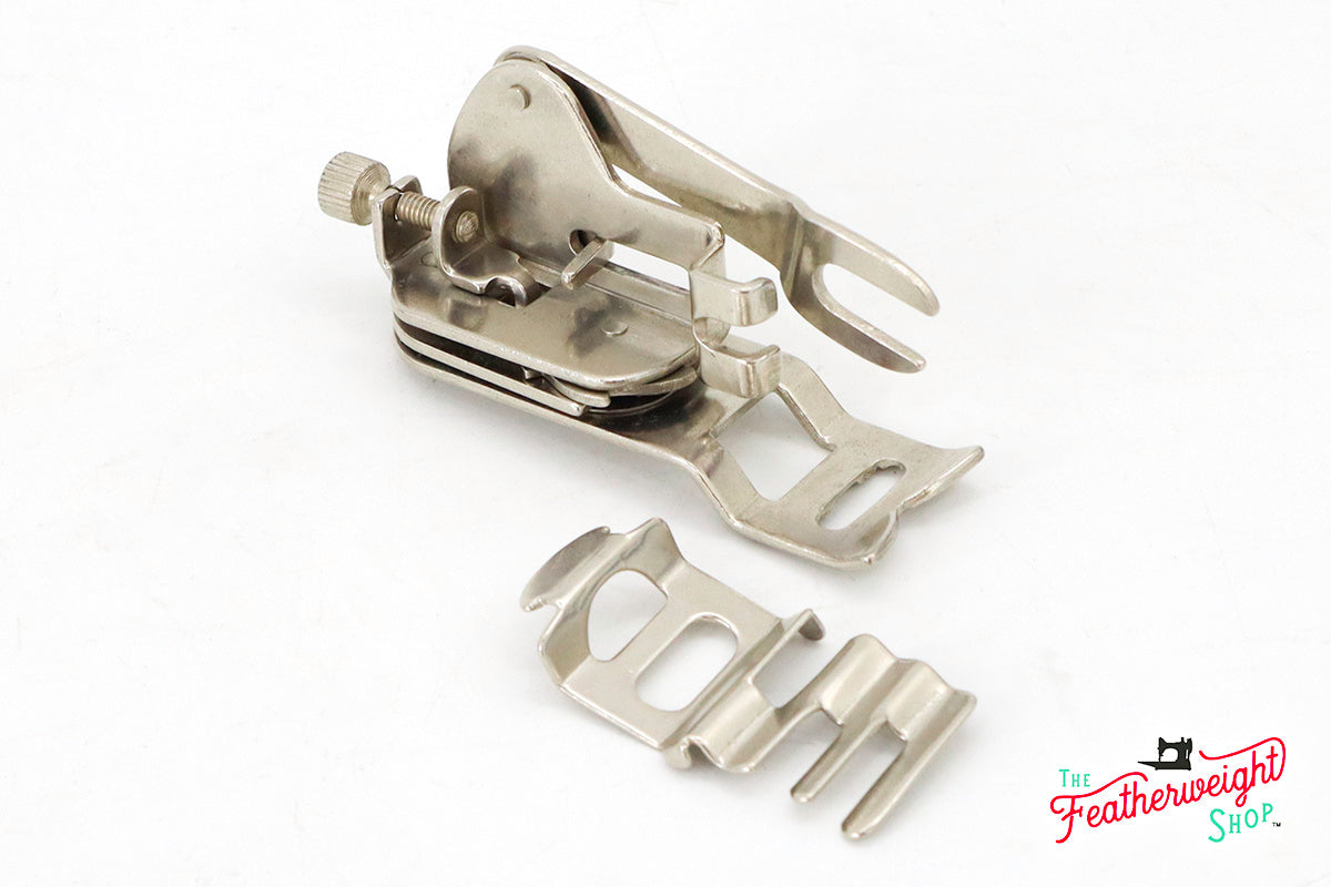 Zigzagger - Chadwick fits the Singer Featherweight 221 and 222 (vintage)