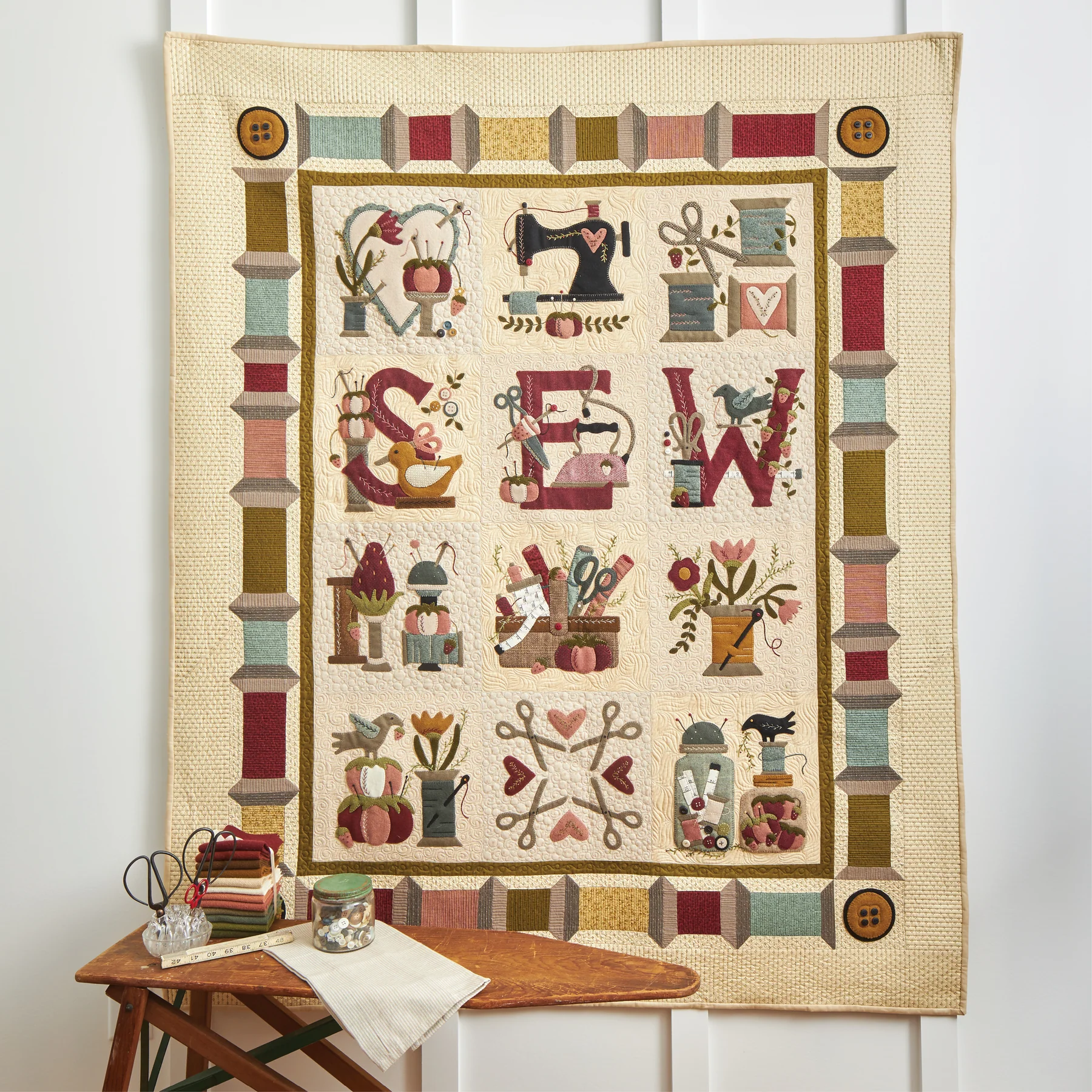 PATTERN, Thimble Blossoms Applique Quilt by Buttermilk Basin