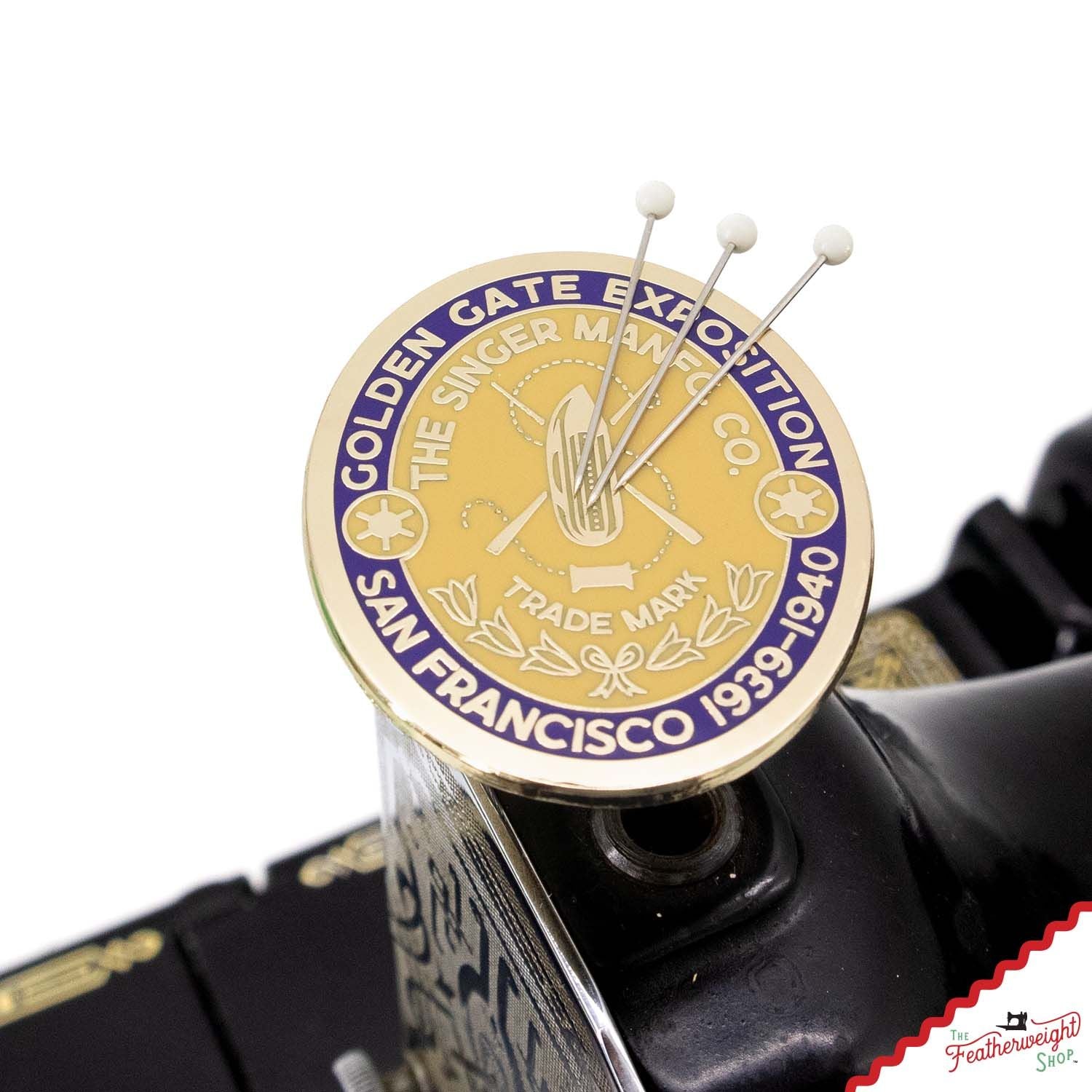Needle Minder, PIN PAL - GOLDEN GATE Featherweight Badge - San Francisco 1939 - 1940