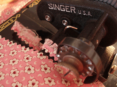 Pinking Attachment, Singer (Vintage Original)