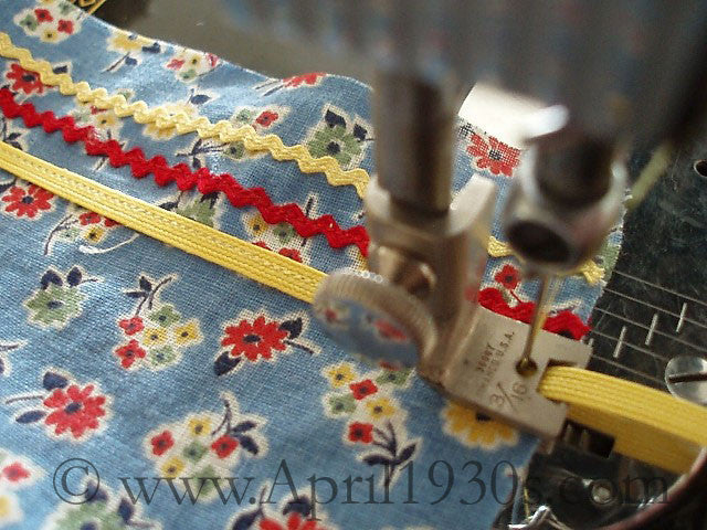 Singer Braiding Presser Foot