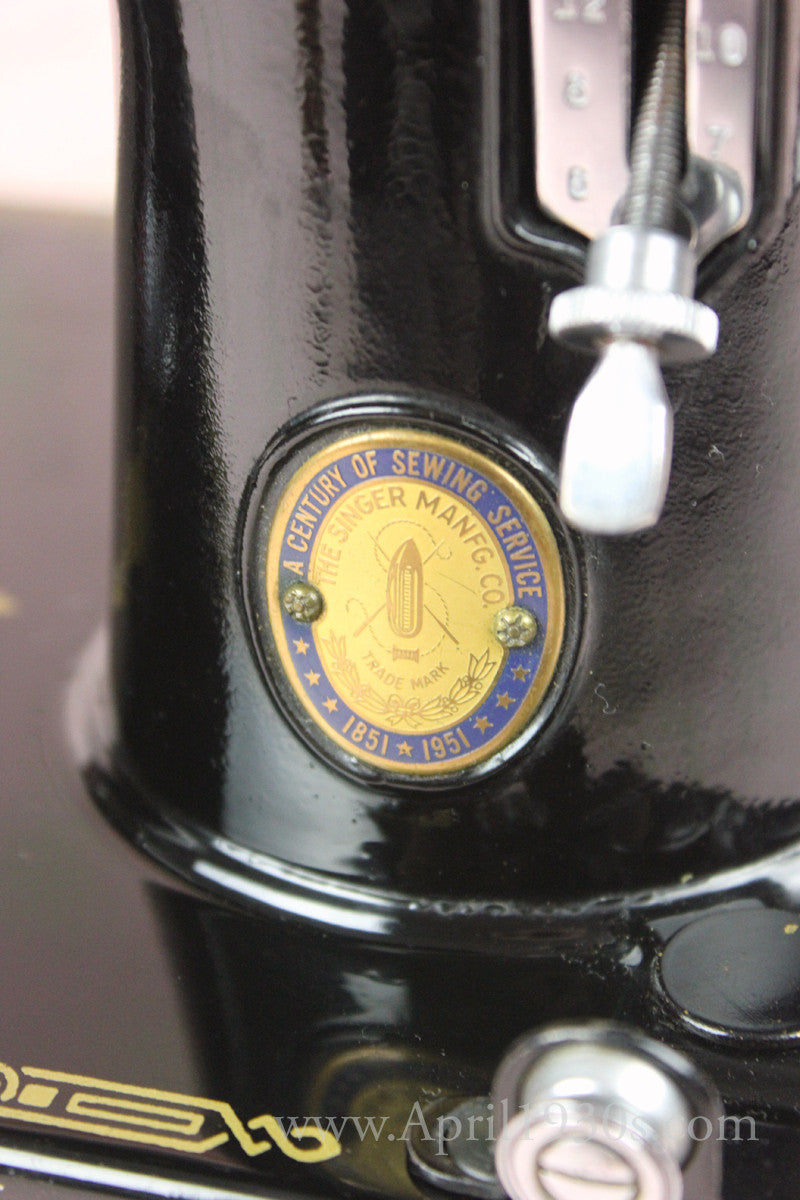 Singer Featherweight 221 Sewing Machine, French Centennial EG964***