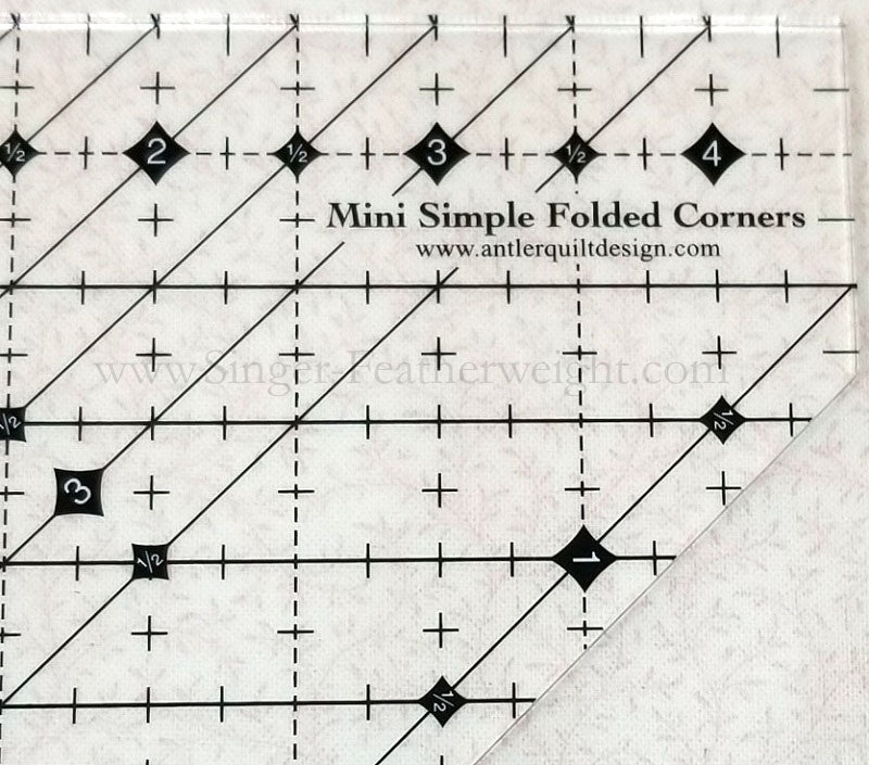 Mini Simple Folded Corners Ruler