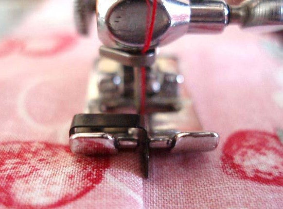 Stitch-in-the-Ditch Foot - SLANT