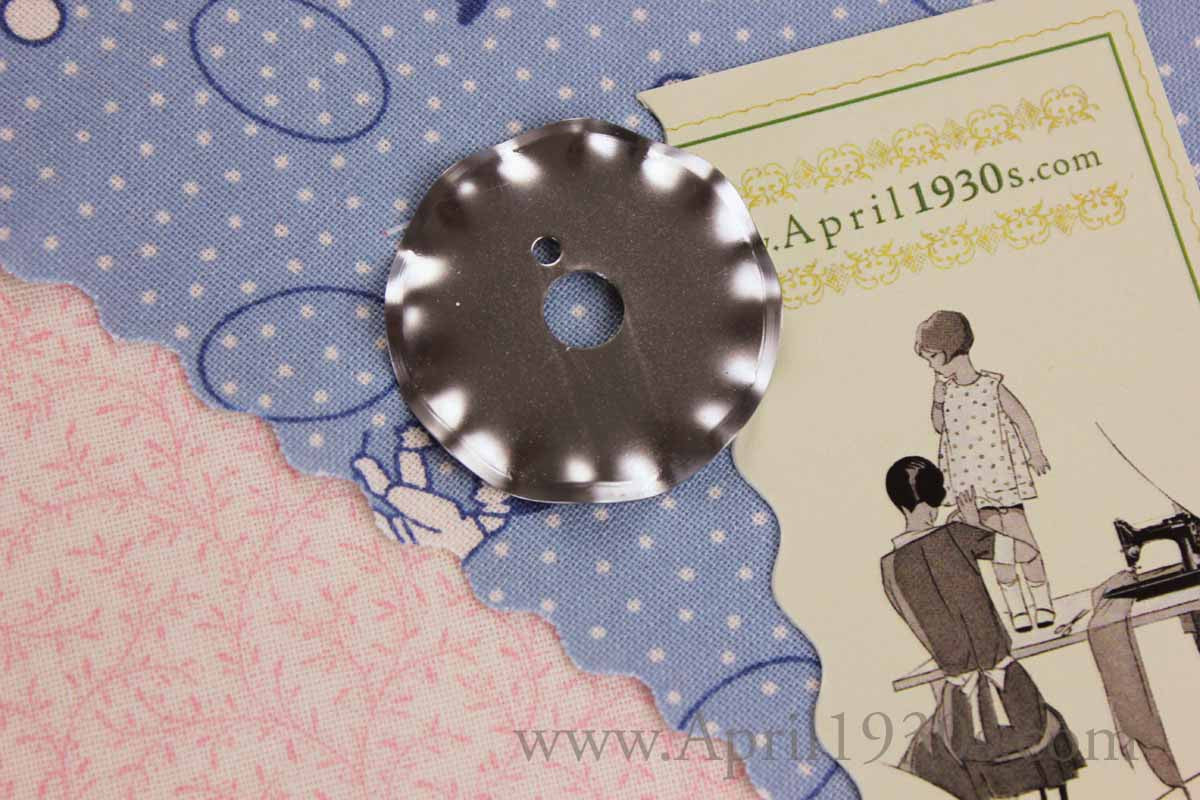 Pinker / Pinking Blade (New)