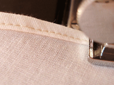 Narrow Rolled Hemmer Foot, 1/4 Inch 6mm