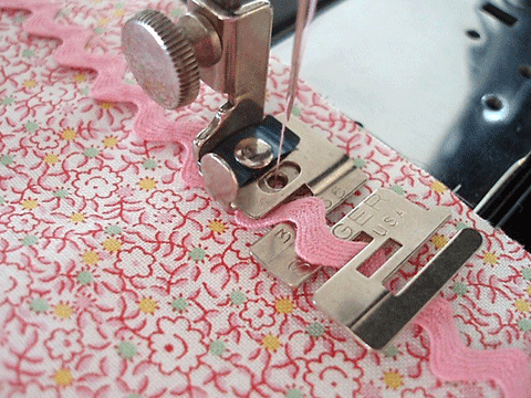 singer featherweight edge stitcher