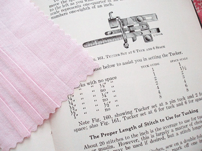 Tucker Pintuck Attachment, Singer (Vintage Original) - LOW SHANK Chrome