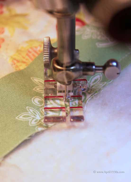 Quarter Inch (1/4") Foot, SLANT SHANK LITTLE FOOT Attachment