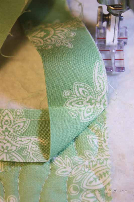 Quarter Inch (1/4") Foot, SNAP-ON LITTLE FOOT Attachment