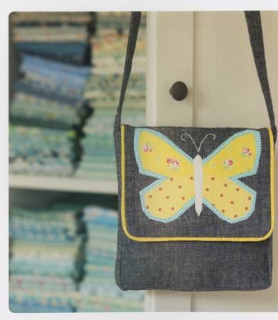 PATTERN BOOK, Super Cute Paper Piecing Book by Charise Randell