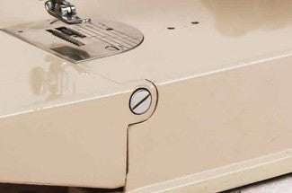 Screw, Singer Featherweight Bed Extension Screw & Washer - (Vintage Original)