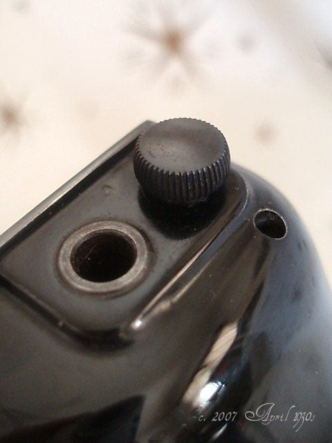 Screw, Singer Featherweight Presser Bar Tension (Vintage Original)