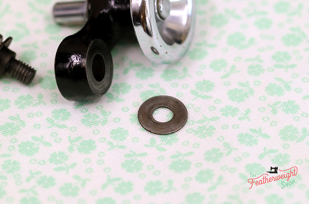 Washer, Flat for Bobbin Winder Frame, Singer (Vintage Original)