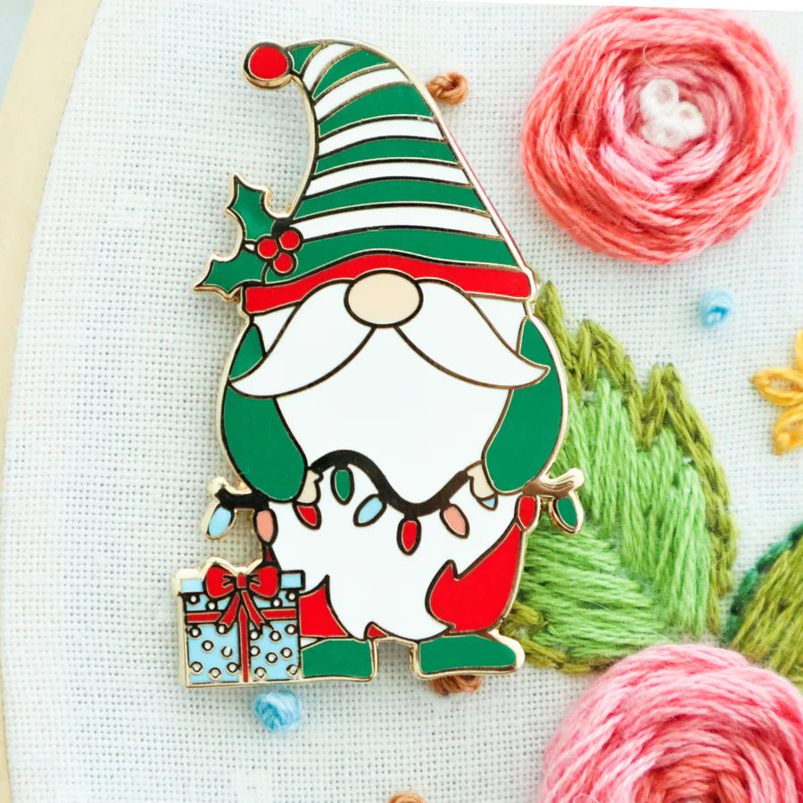 Needle Minder, CHRISTMAS GNOME by Flamingo Toes