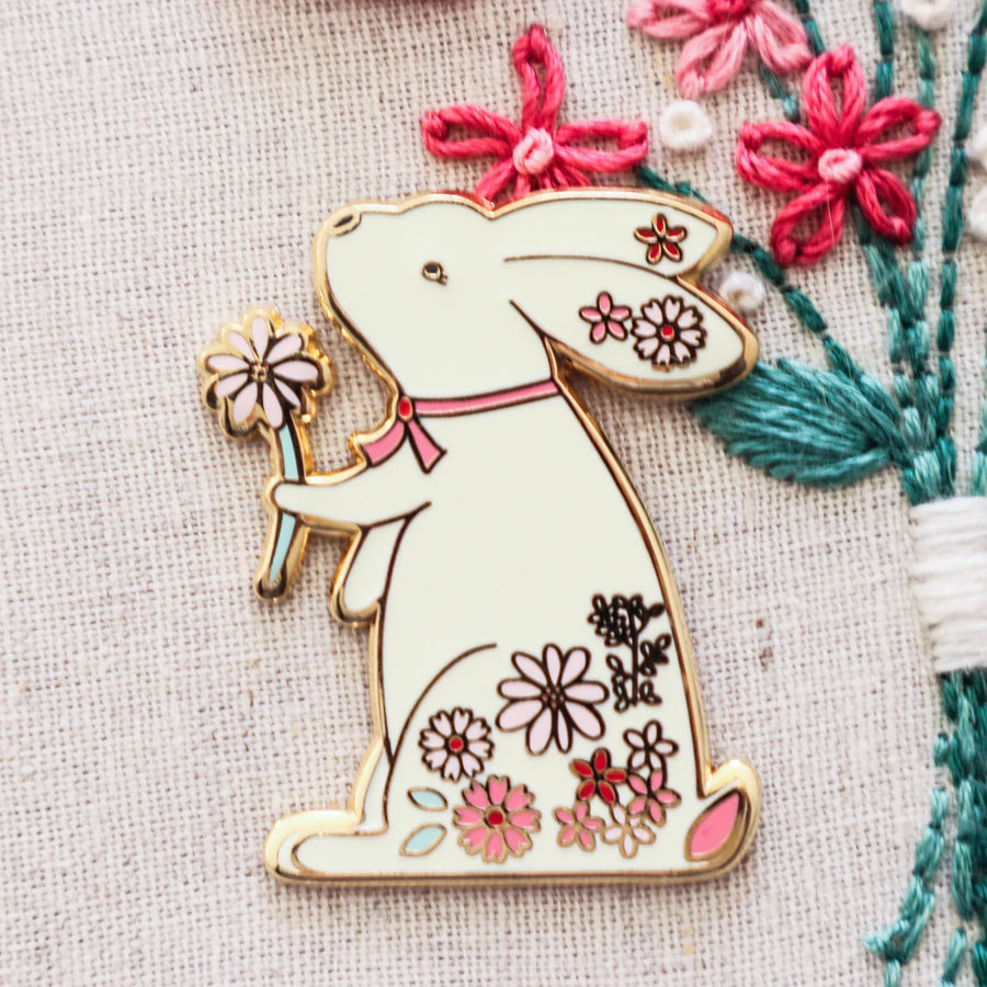 Rabbit needle minder