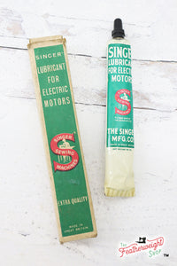 Motor Lubricant & Grease, Collectible SINGER (Vintage Original)