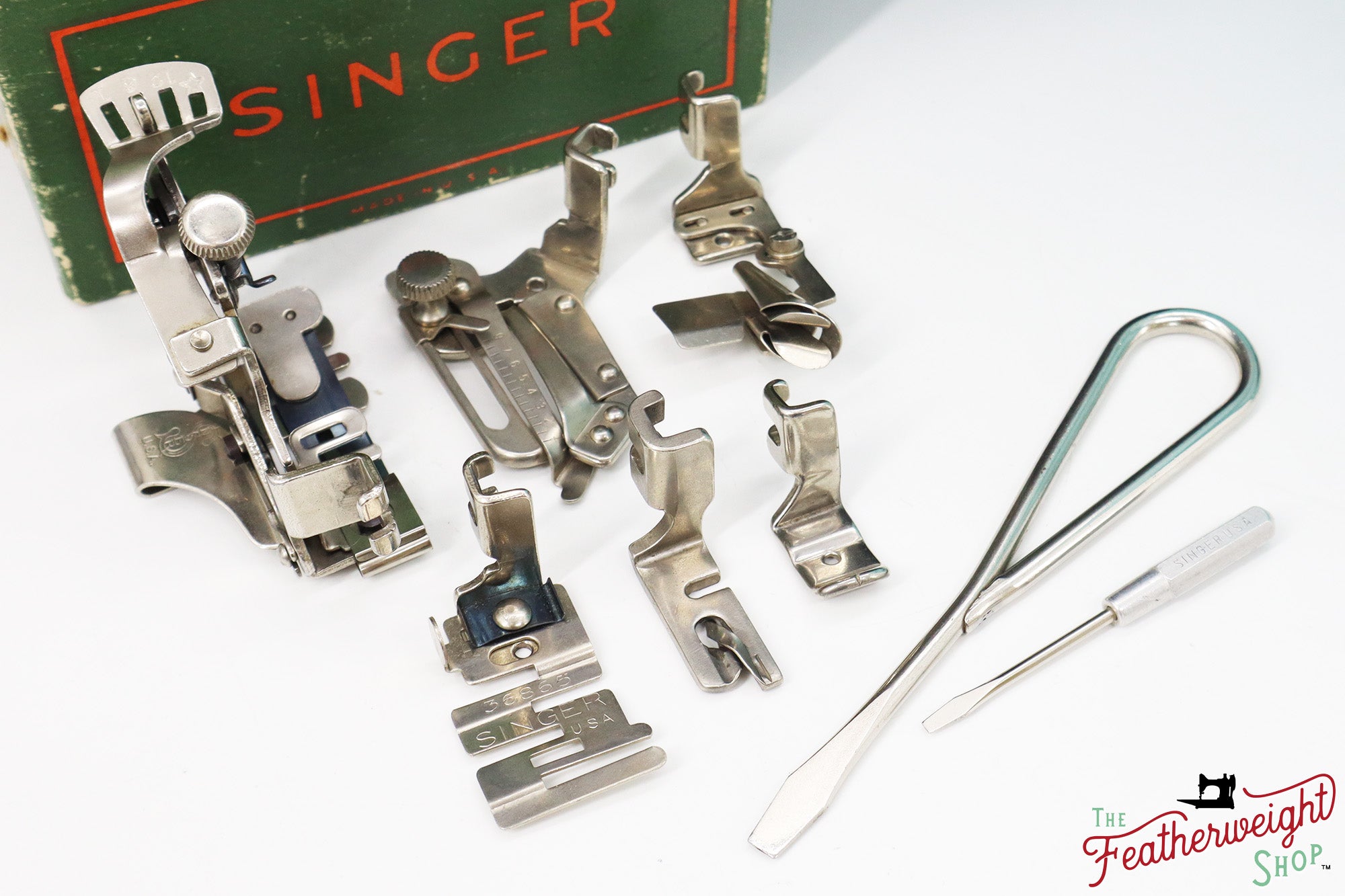 Singer Featherweight 221, AE211*** - Fully Restored in Snowflake Blue