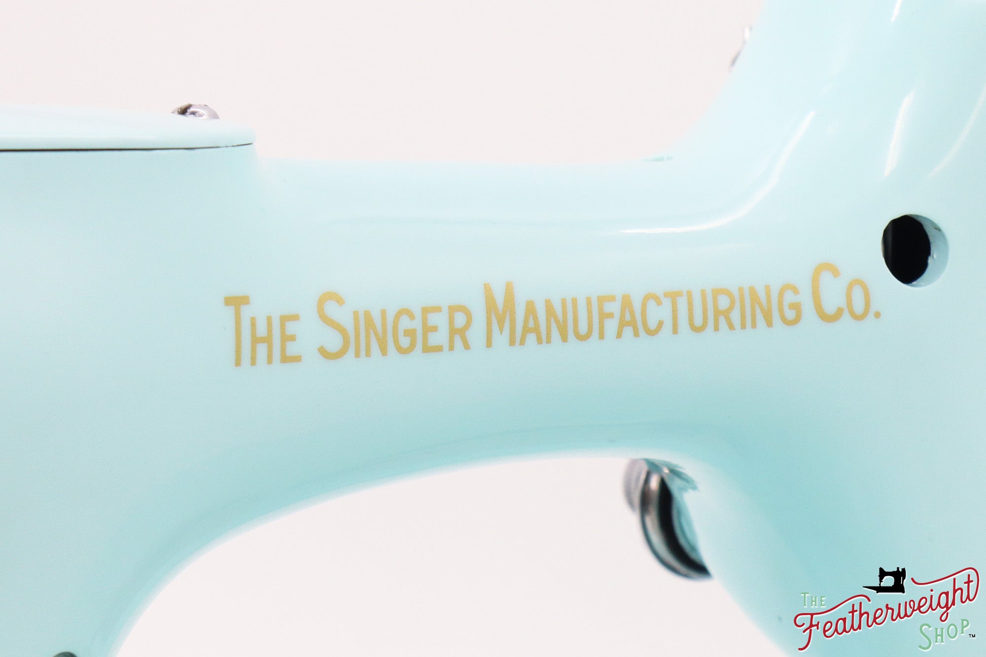 Singer Featherweight 221, AE211*** - Fully Restored in Snowflake Blue