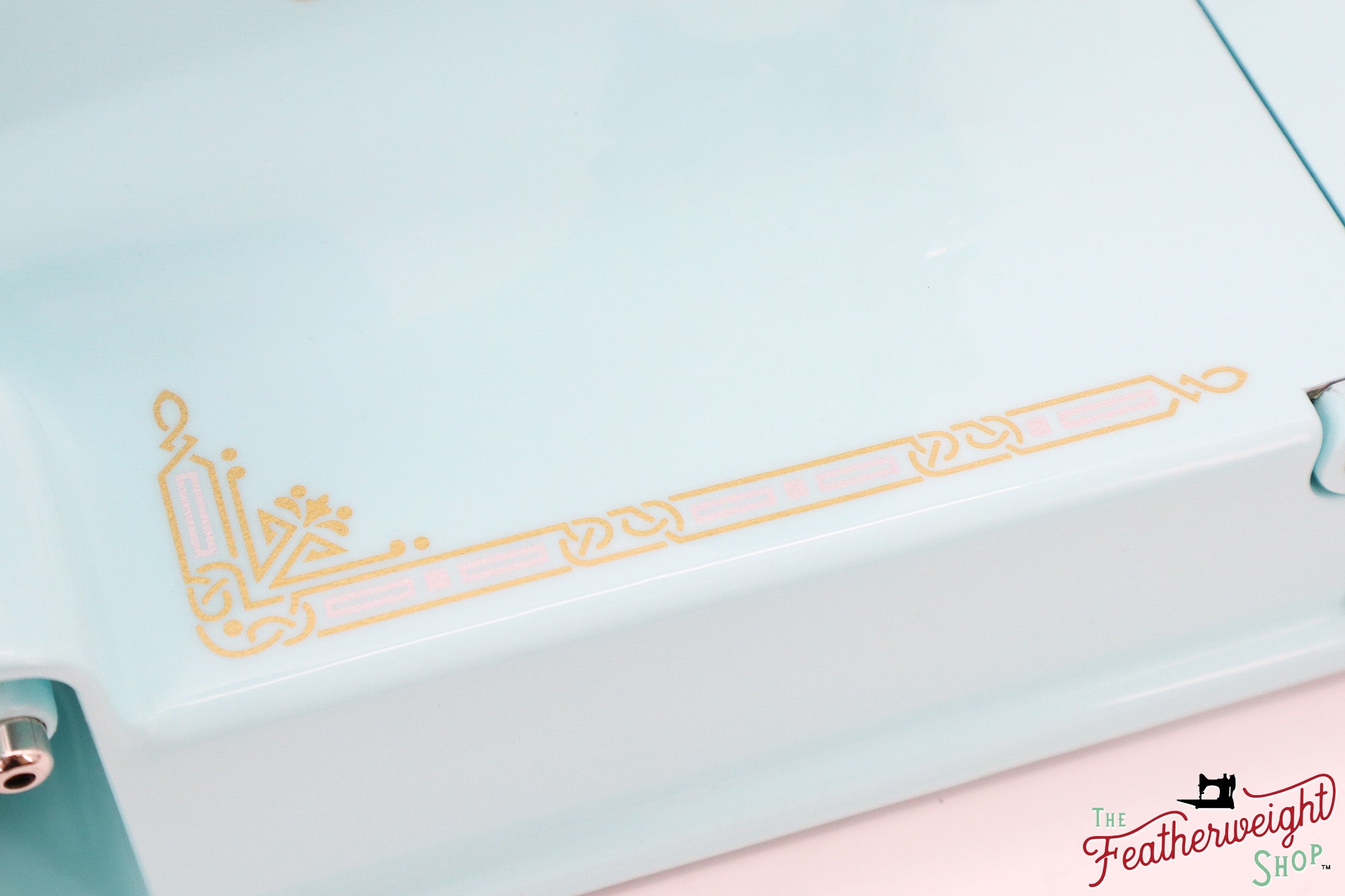 Singer Featherweight 221, AE211*** - Fully Restored in Snowflake Blue