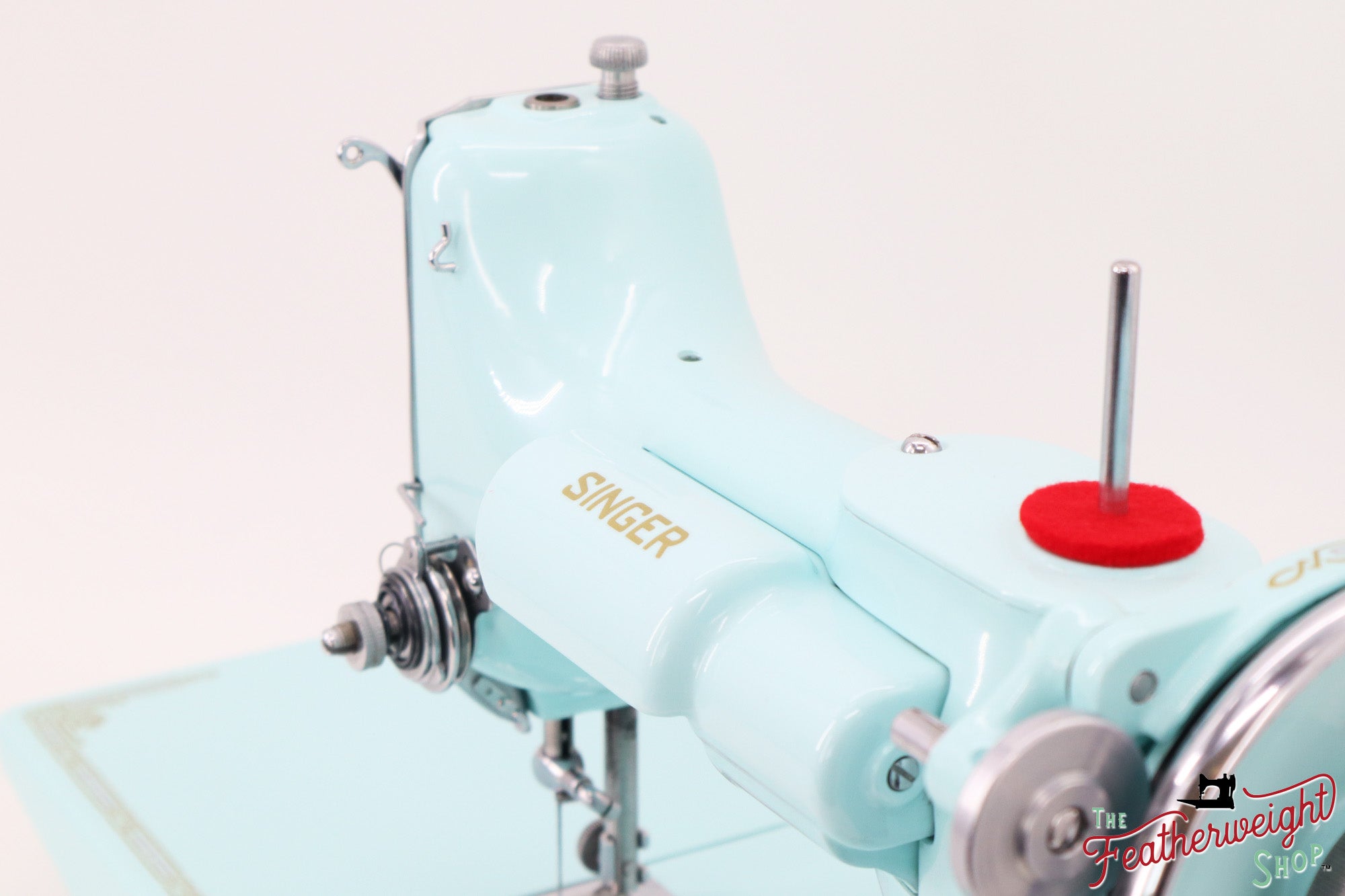 Singer Featherweight 221, AE211*** - Fully Restored in Snowflake Blue