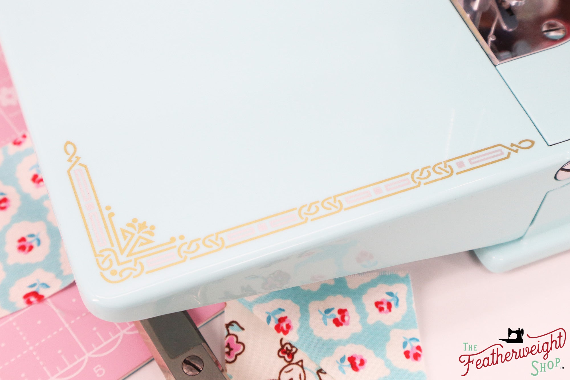 Singer Featherweight 221, AE211*** - Fully Restored in Snowflake Blue