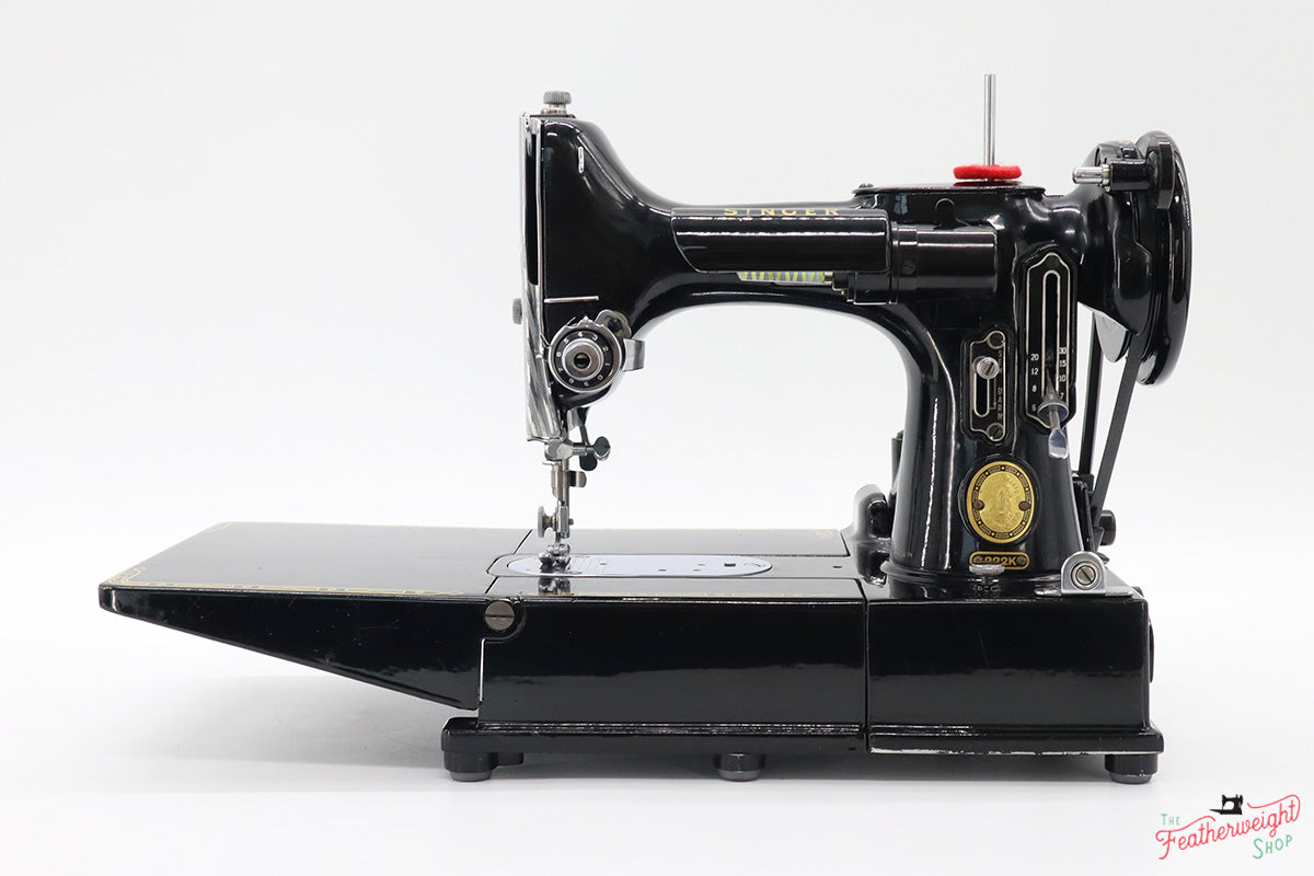 Singer Featherweight 222K Sewing Machine EM60467*