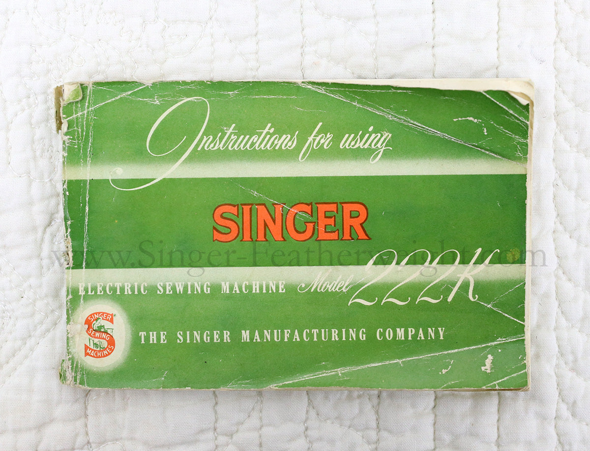 Singer Featherweight 222K Sewing Machine EL682***