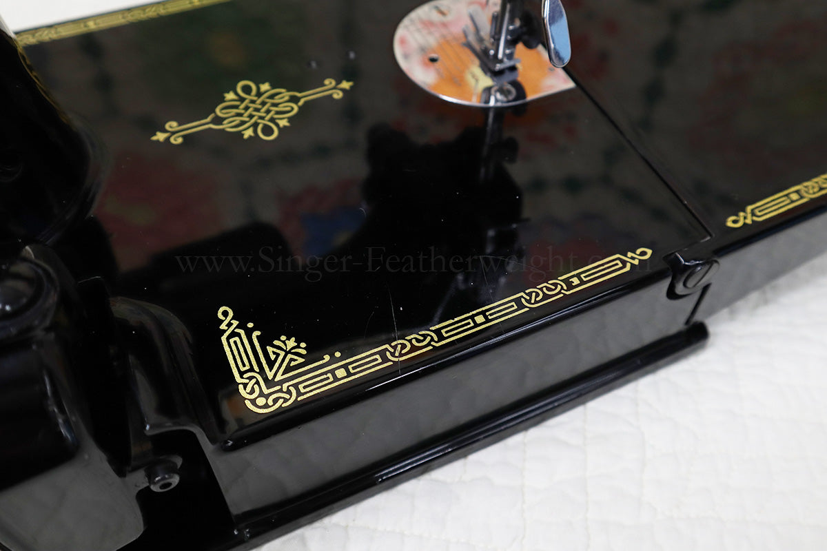 Singer Featherweight 221 Sewing Machine, AL169***