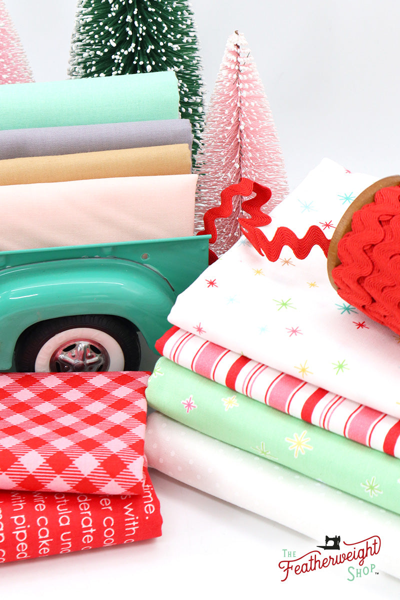 up close block accent pieces