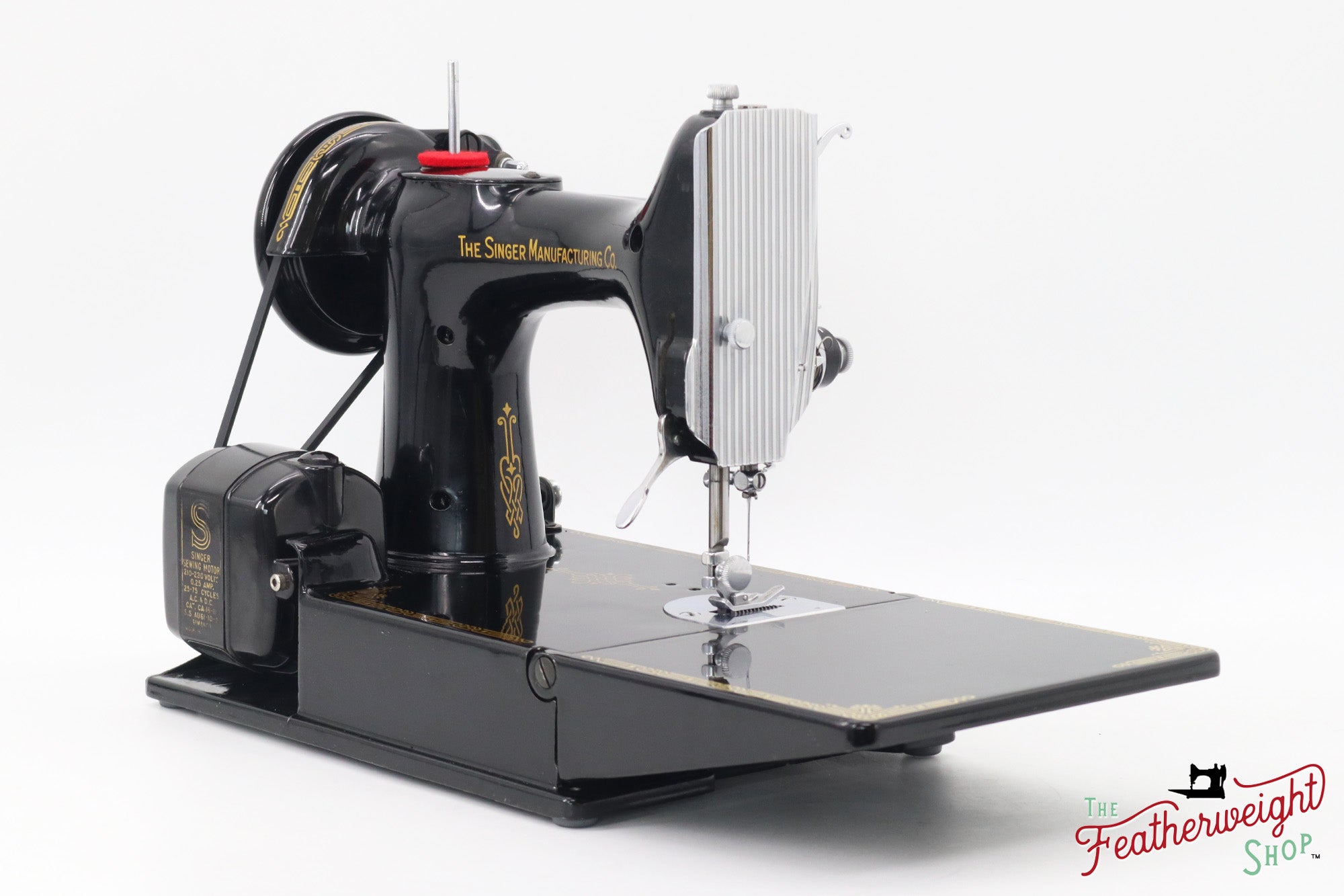 Singer Featherweight 221 Sewing Machine, AH207*** - 1947