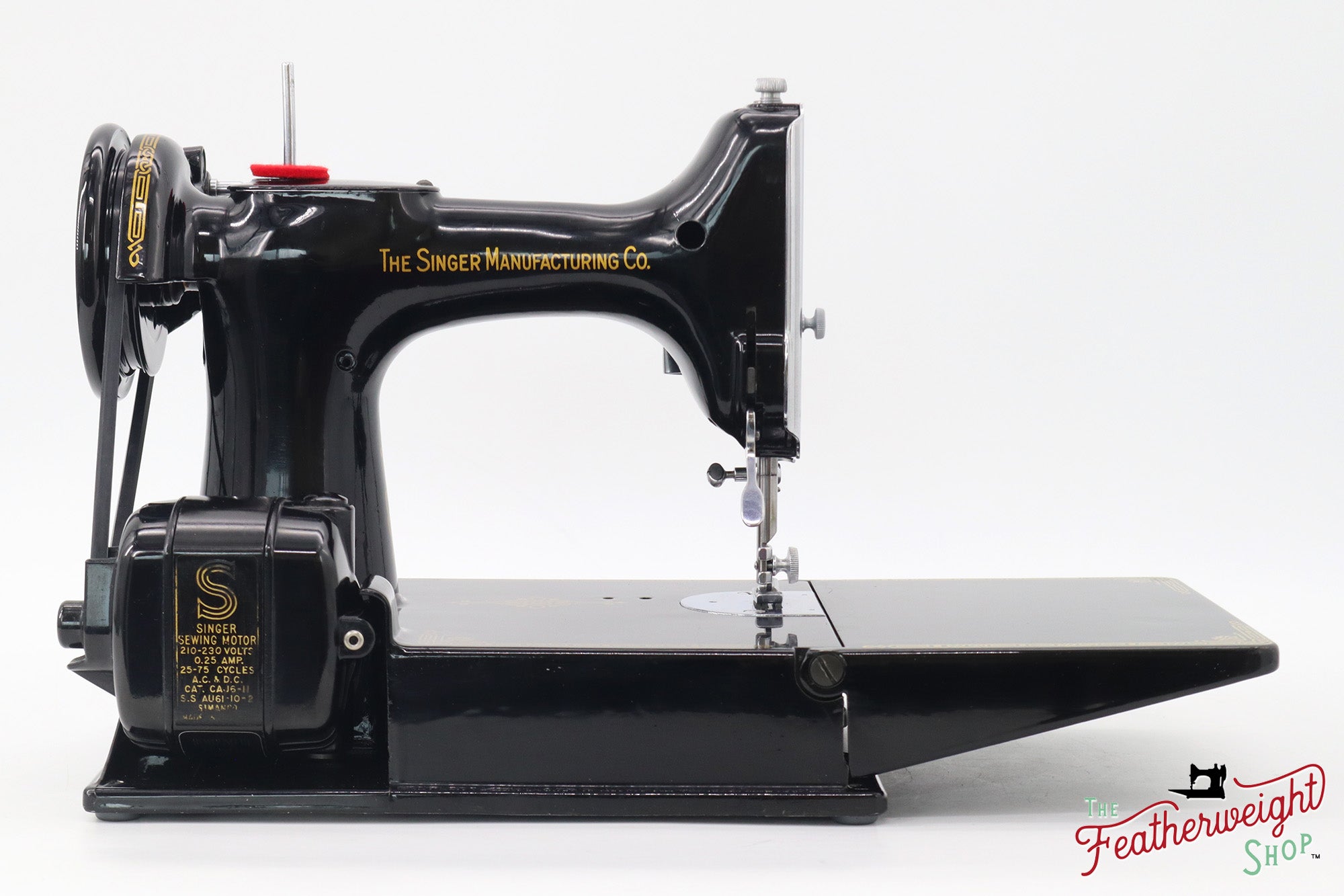 Singer Featherweight 221 Sewing Machine, AH207*** - 1947