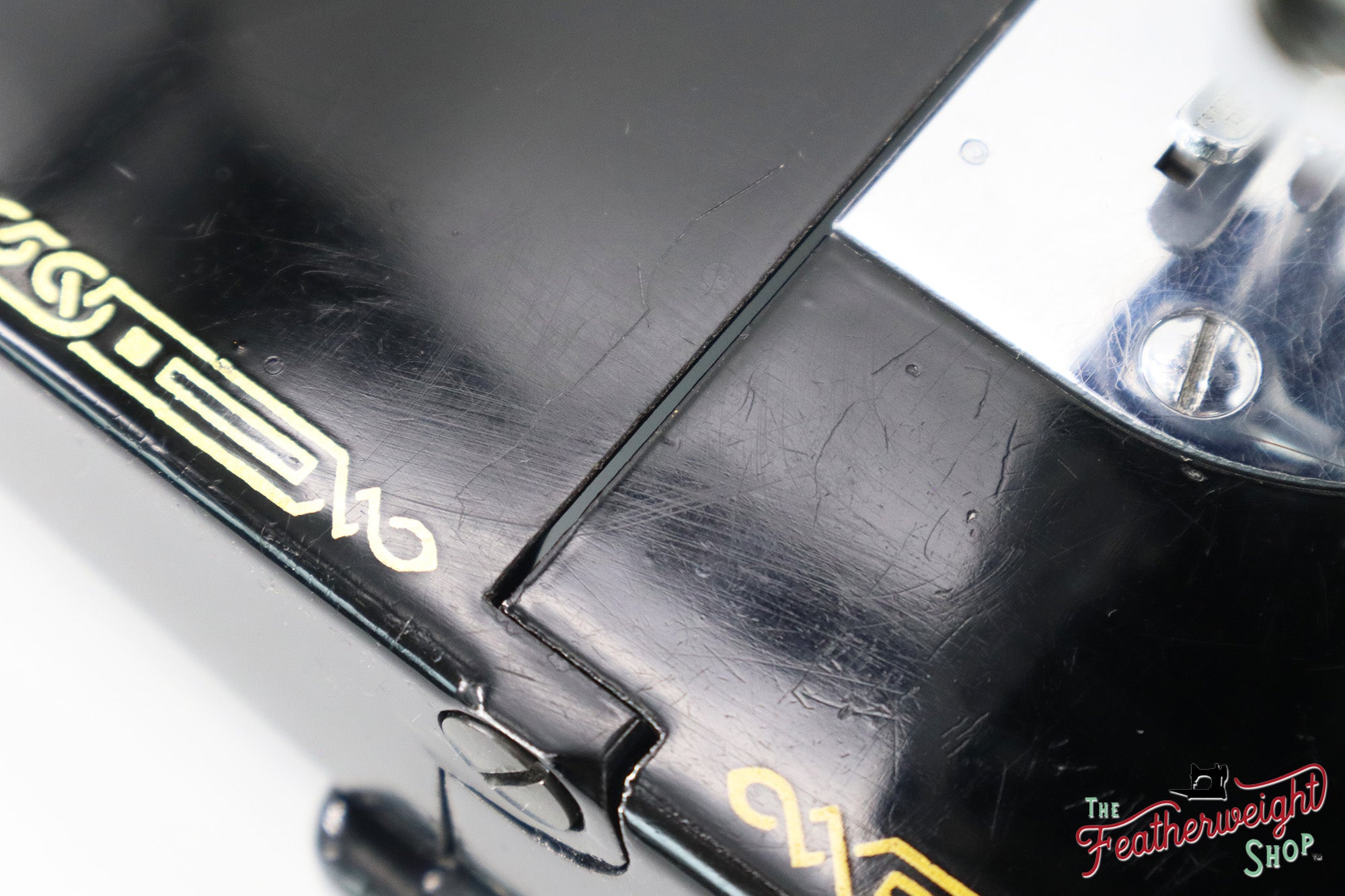 Singer Featherweight 221 Sewing Machine, AH207*** - 1947