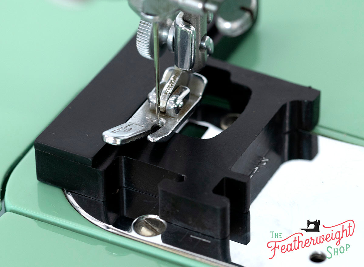 Presser Foot Tool and Timing GAUGE for the Singer Featherweight 221 & 222